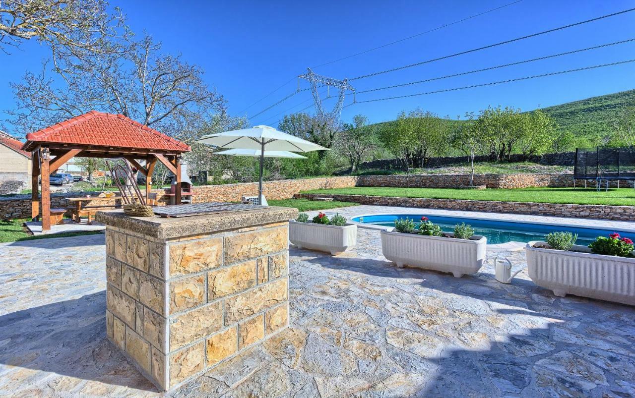 Dalmatia Stone House - Heated Pool Guest House Biorine ภายนอก รูปภาพ