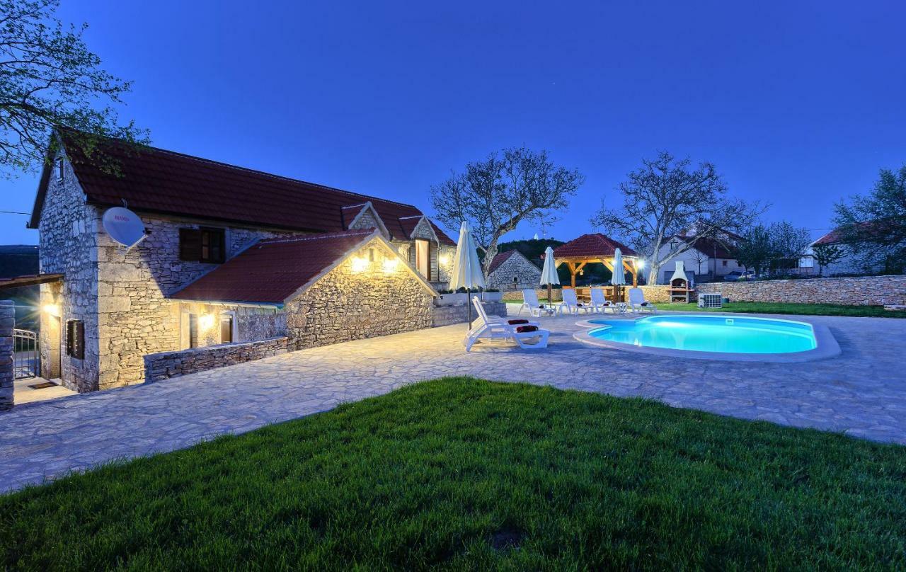 Dalmatia Stone House - Heated Pool Guest House Biorine ภายนอก รูปภาพ
