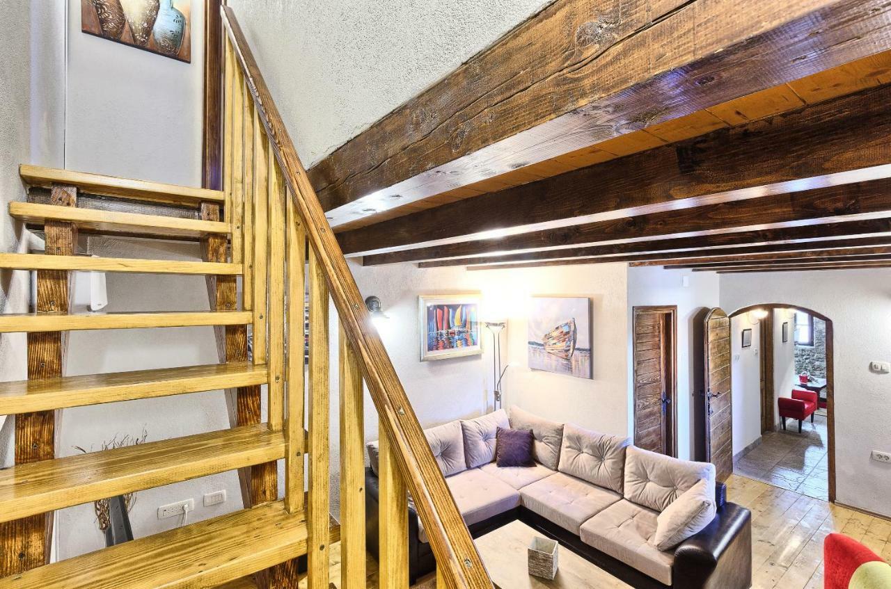 Dalmatia Stone House - Heated Pool Guest House Biorine ภายนอก รูปภาพ
