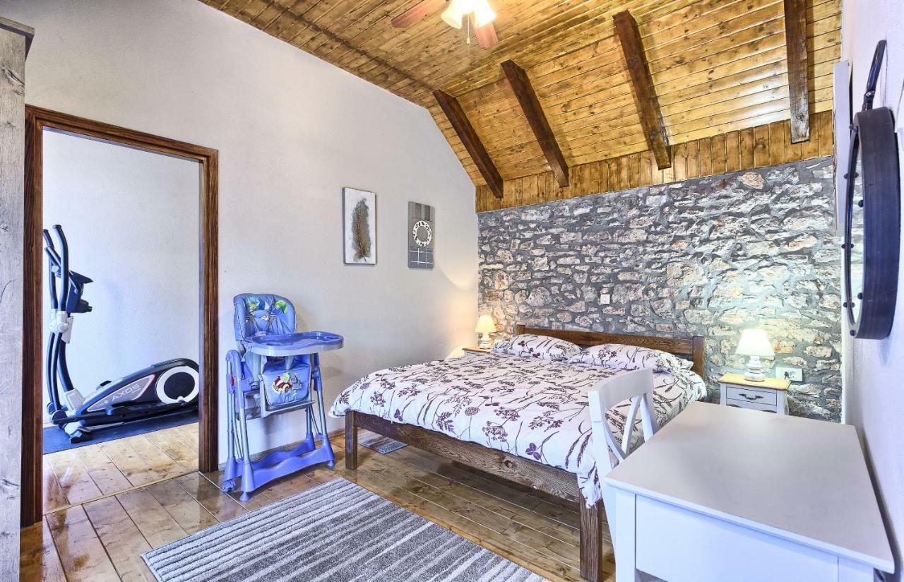 Dalmatia Stone House - Heated Pool Guest House Biorine ภายนอก รูปภาพ