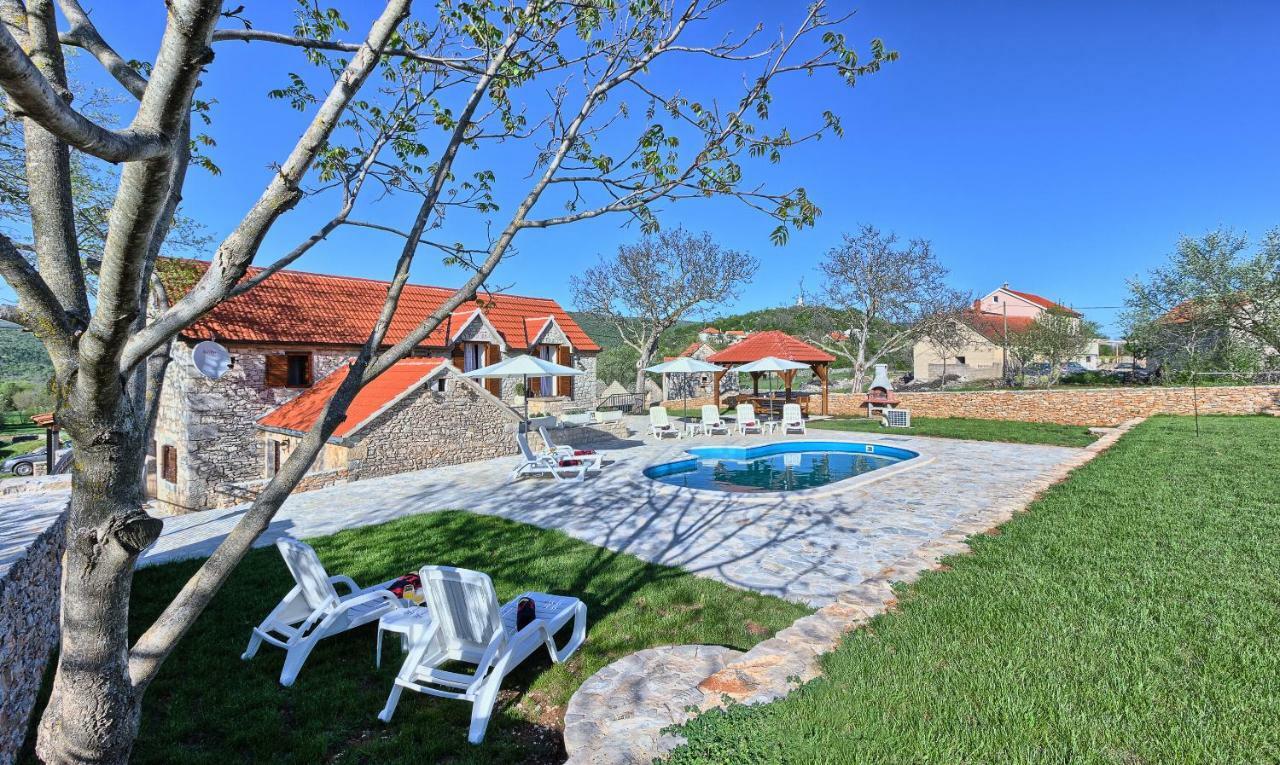 Dalmatia Stone House - Heated Pool Guest House Biorine ภายนอก รูปภาพ