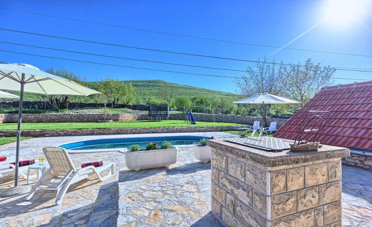 Dalmatia Stone House - Heated Pool Guest House Biorine ภายนอก รูปภาพ
