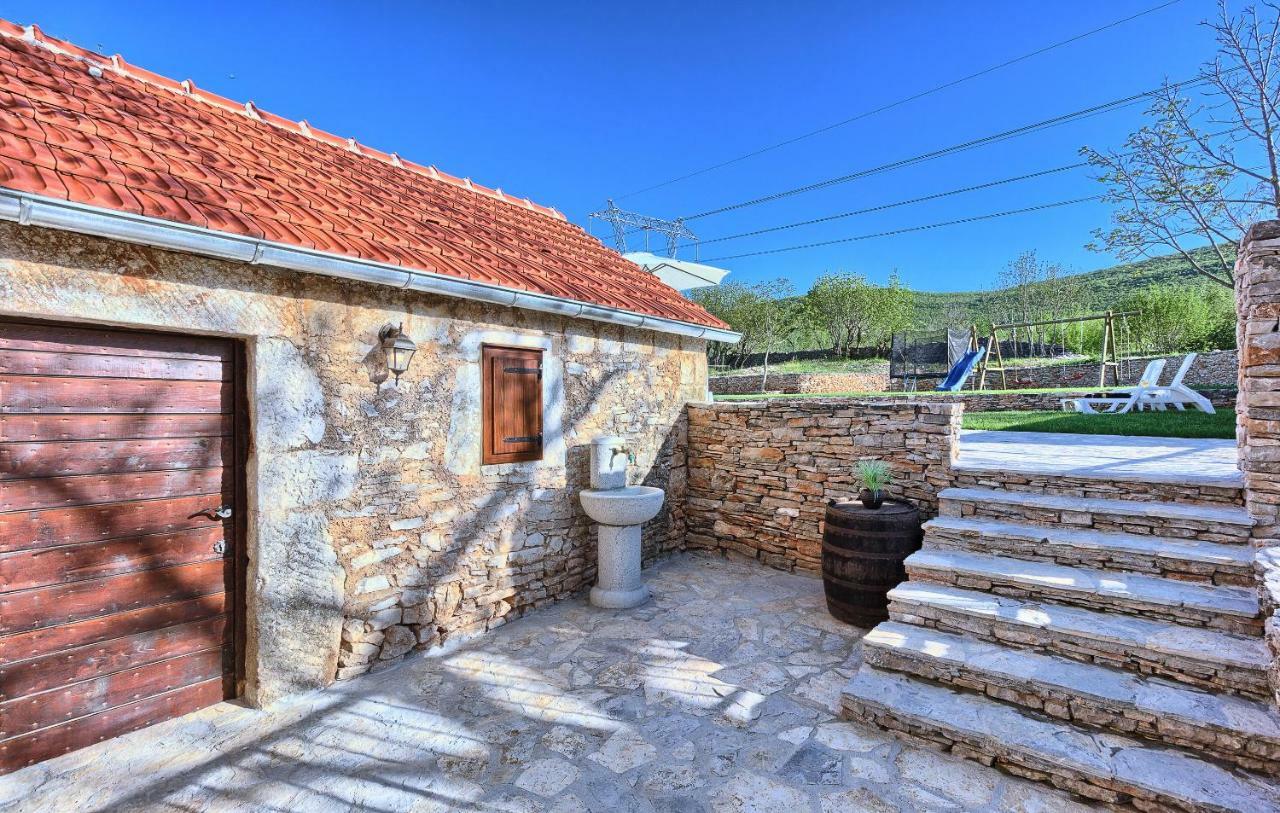 Dalmatia Stone House - Heated Pool Guest House Biorine ภายนอก รูปภาพ