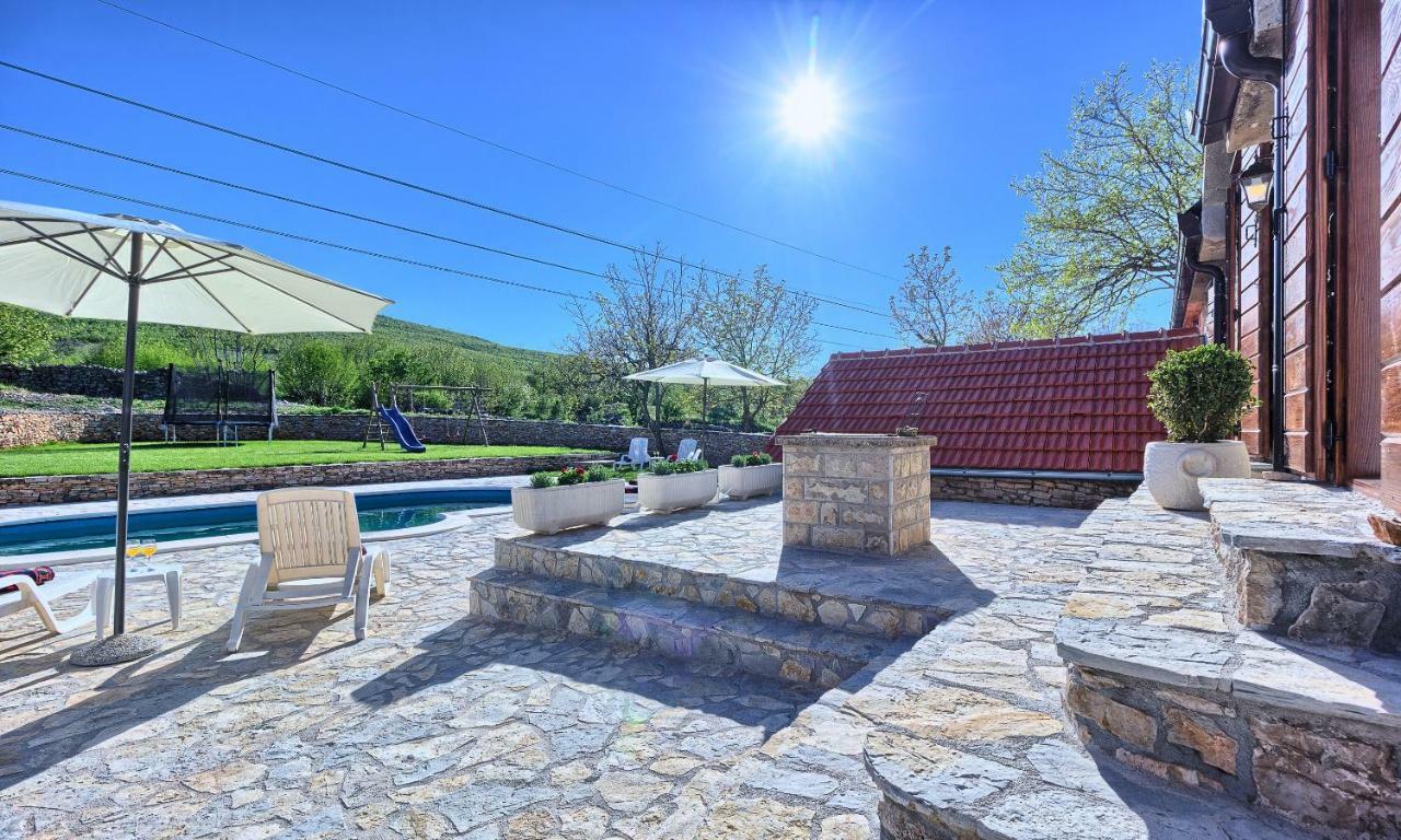 Dalmatia Stone House - Heated Pool Guest House Biorine ภายนอก รูปภาพ